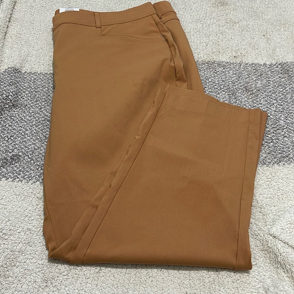 NWT-  JM Collection - 26W. Slim Leg Pant